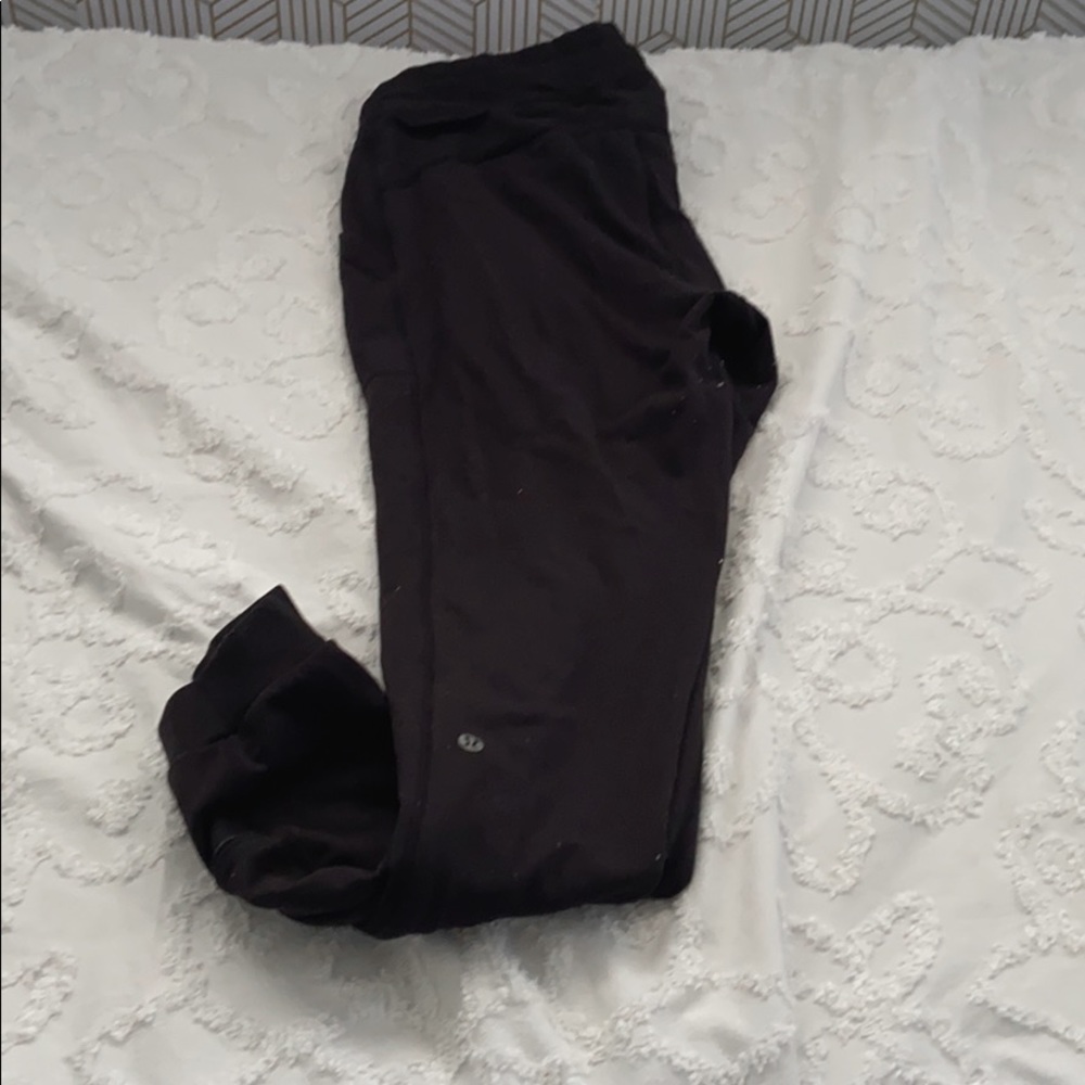 Lululemon joggers